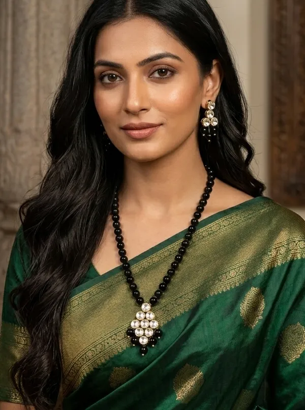 Viva_Jewels_Midnight_Elegance_Kundan_Pendant_Set_–_Gold-Plated_Necklace_with_Single-Strand_Black_Beads,_Geometric_Kundan_Focal_Point,_and_Matching_Drop_Earrings