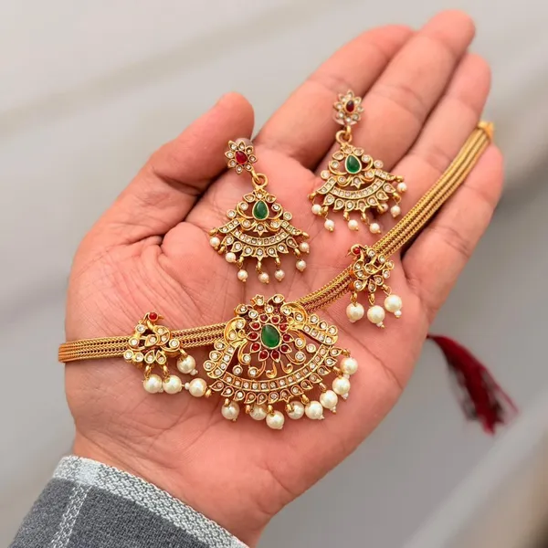 Viva_Jewels_Divine_Antique_Gold-Plated_Temple_Choker_Set_–_Kemp_Stone_Fan_Pendant_&_Side_Peacock_Accents_with_Matching_Tiered_Jhumka_Earrings