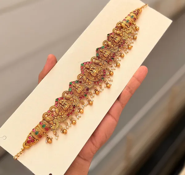 Viva_Jewels_Imperial_Temple_Vaddanam_–_Gold-Plated_Traditional_Waist_Belt_with_Goddess_Lakshmi_&_Peacock_Motifs,_Kemp-Style_Stones,_and_Pearl_Fringe