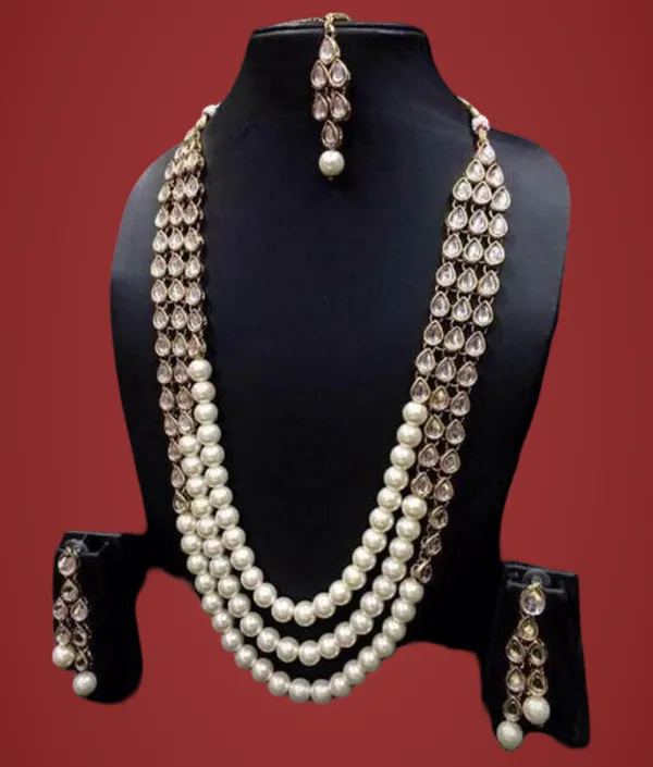 Viva_Jewels_Premium_Gold-Finish_White_Brass_Statement_Necklace_Set_–_Elegant_Jewellery_for_Parties_&_Weddings