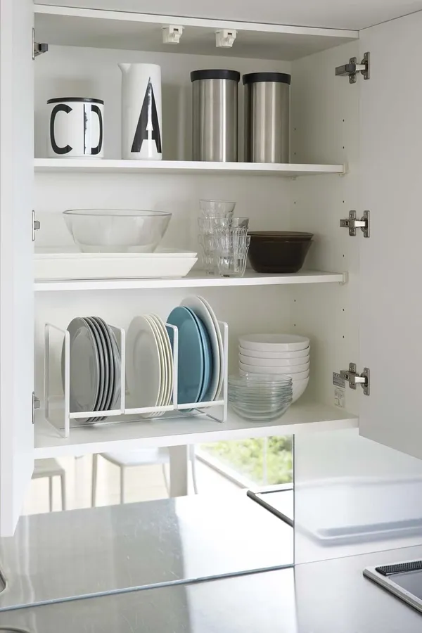 Black_Steel_Plate_Rack_With_Three_Partitions_For_Multipurpose_Use_Kitchen_Storage_Organiser_-_Size_13X_6_X_6_Cm