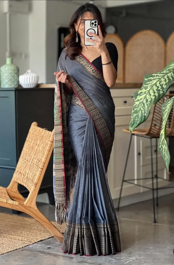 Grey_Soundarya_Collection_And_Kalamkari_1_Meter_Blouse_Free_For_Women
