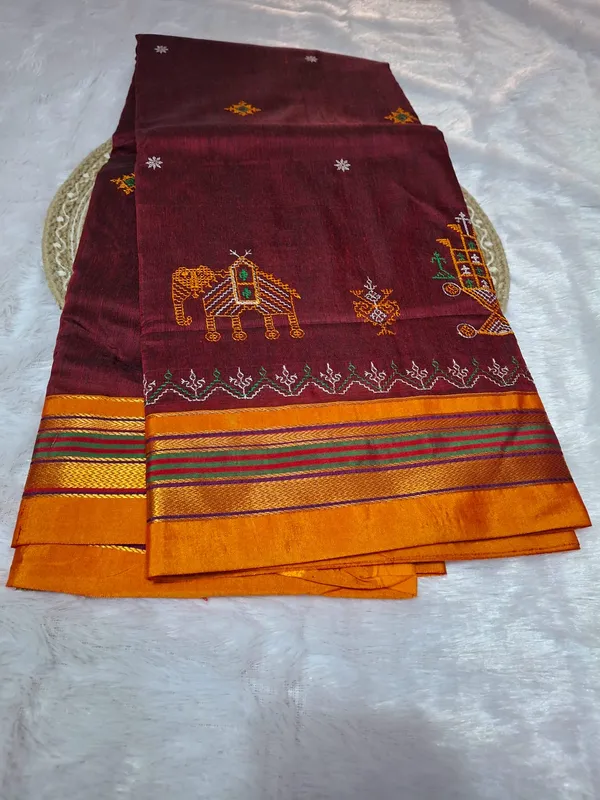 Maroon_Paras_Border_Kasuti_Hand_Work_Saree