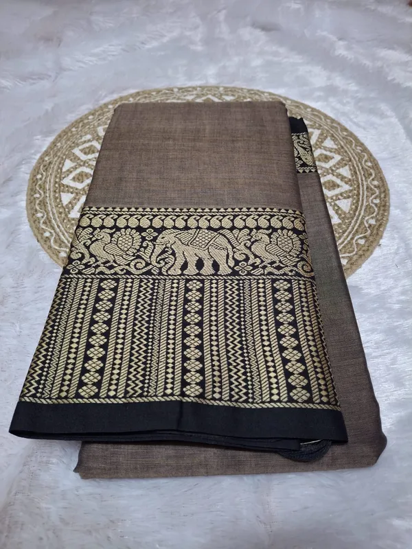Beige_Cream_Soundarya_Collection_Narayanpreth_CottonMasarasaised__Saree_And_Kalamkari_1_Meter_Matching_Blouse_Free_For_Women