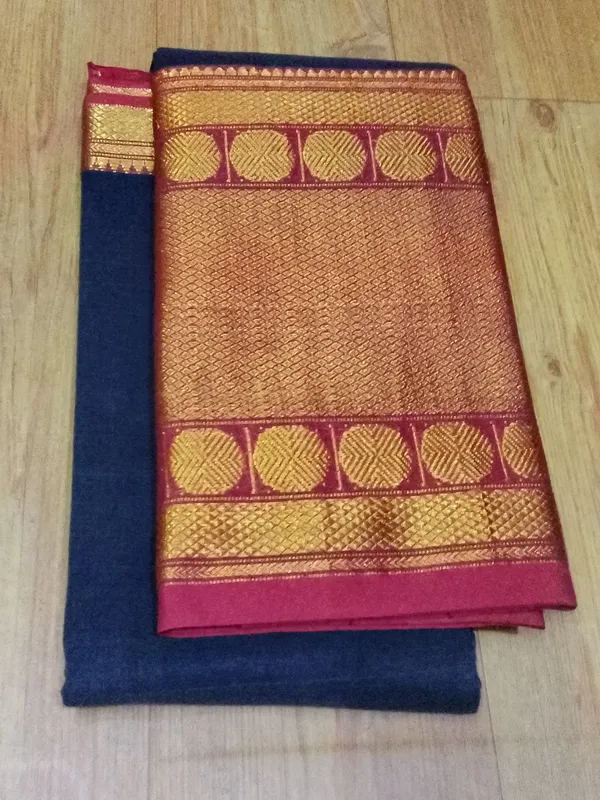 Black_With_Big_Golden_Jari_Jacquard_Border_Narayan_Peth_Cotton_Masarasaised_Saree