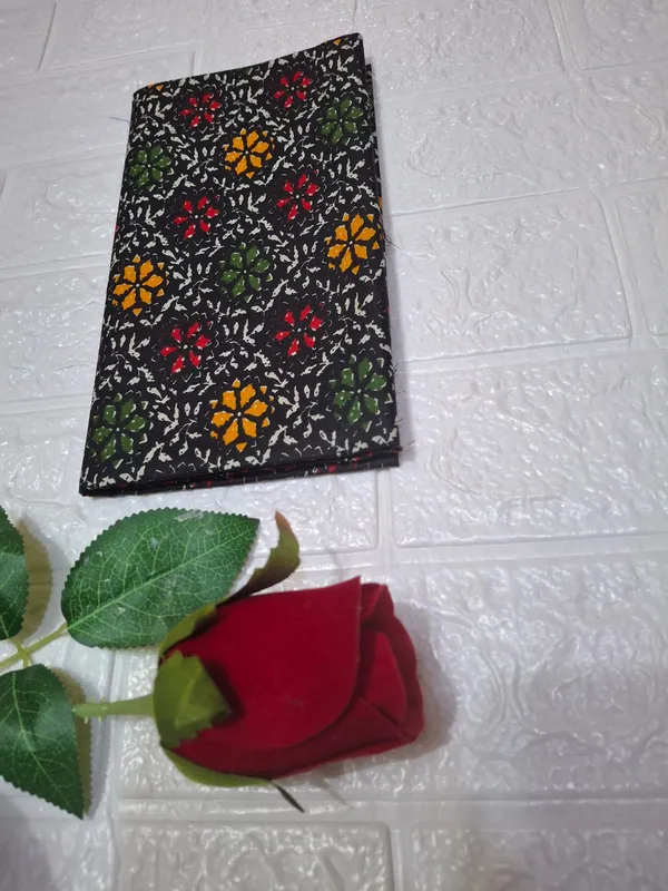 Bottle_Green_Paras_Border_Kasuti_Hand_Work_Saree
