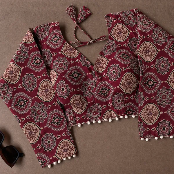 Deeksha_Cotton_|_Kalamakari_procian_print_purebcotton_blouse_meterial_for_women