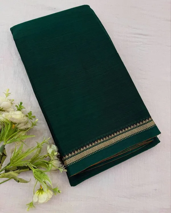 GOUTHAMI_-_Leaf_green_narayanpeth_cotton_masarasaised_saree_with_running_blouse.