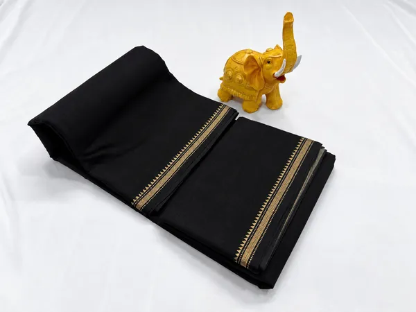 GOUTHAMI_-_Narayanpeth_cotton_masarasaised_saree_with_running_blouse_for_women_