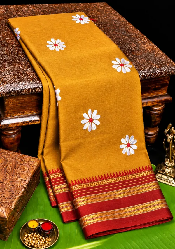 Shrigandha_-_Narayanpeth_Ilkal_cotton_saree_with_running_blouse_for_women.