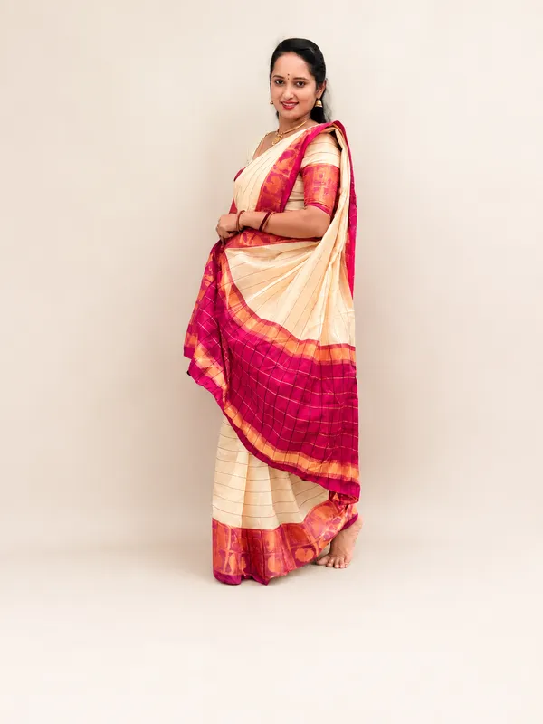 USHA__-_Beige_saree_Rani_pink__Heritage_Acrylic_Cotton_Saree_with_running_blouse_-_Saree_over_Streeps_