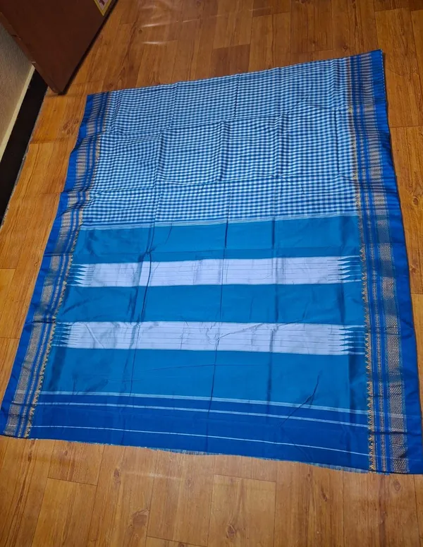 Small_Check_Cotton_Silk_Saree_With_Tope_Teni_Pallu_-_Original_Quality