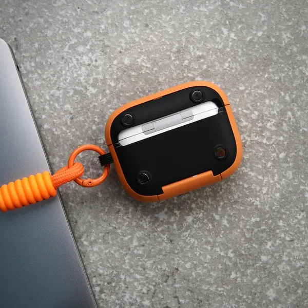Orange_Silicone_Case_For_Airpods_Pro_With_Lanyard