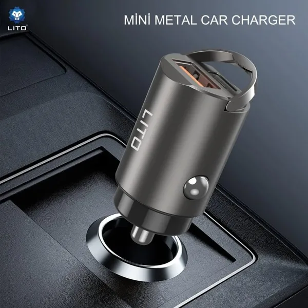 Gold_And_Grey_Car_Charger_With_Dual_Usb_C_And_Usb_A_Ports