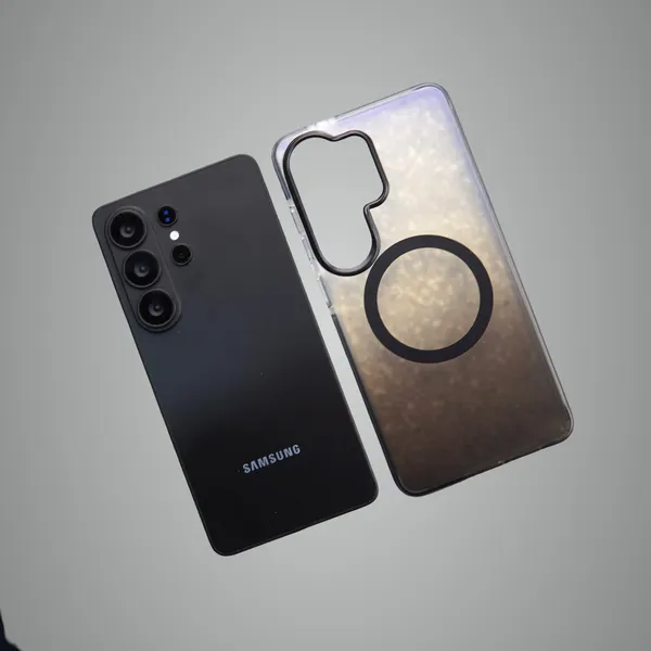 Black_Classic_Imd_Luxury_Magnetic_Frosted_Fade_Case_With_Shock_Proof_Ultra_Thin_Magnetic_With_Side_Rubber_For_S26Ultra_Back_Cover_Case