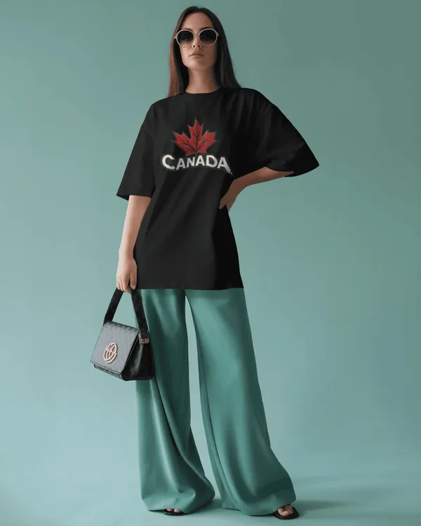 BYCADS_Canada_Maple_Leaf_Oversized_Cotton_Blend_T-Shirt_|_Premium_Streetwear_Graphic_T-Shirt