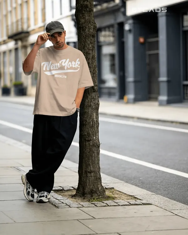 BYCADS_New_York_Oversized_Cotton_Blend_T-Shirt_for_Unisex_|_Unisex_Drop_Shoulder_Relaxed_Fit_Streetwear_T-shirt