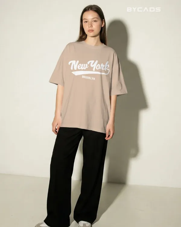 BYCADS_New_York_Oversized_Cotton_Blend_T-Shirt_for_Unisex_|_Unisex_Drop_Shoulder_Relaxed_Fit_Streetwear_T-shirt