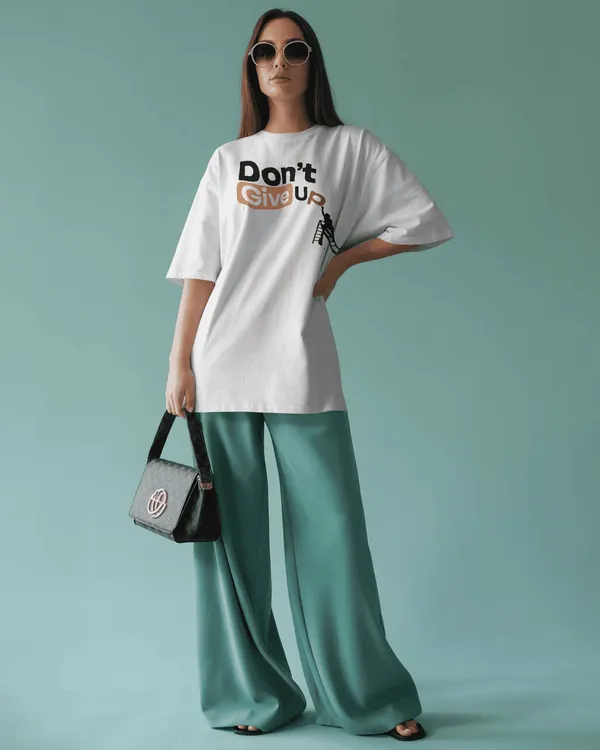 Bycads_Don’t_Give_Up_Motivational_Oversized_Cotton_Blend_T-Shirt