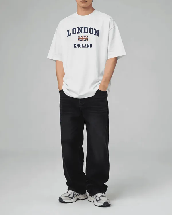 Bycads_London_England_Oversized_Graphic_T-Shirt_|_Unisex_Casual_Streetwear_Travel_T-shirt