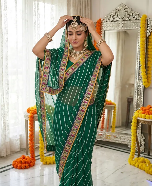 Emerald_Green_Bandhani_Stripe_Elegance_Saree