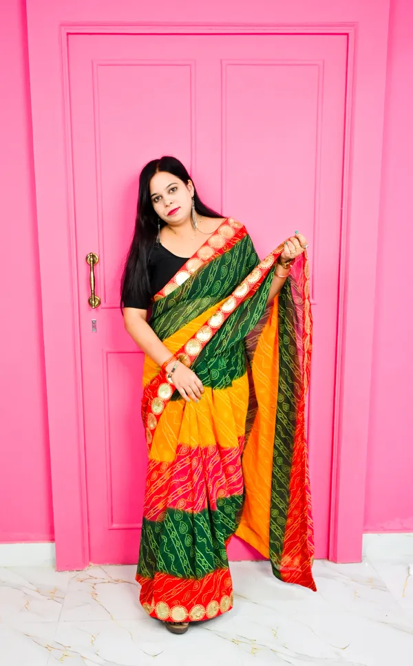 Multicolour_Bandhani_And_Patola_Style_Saree_With_Border