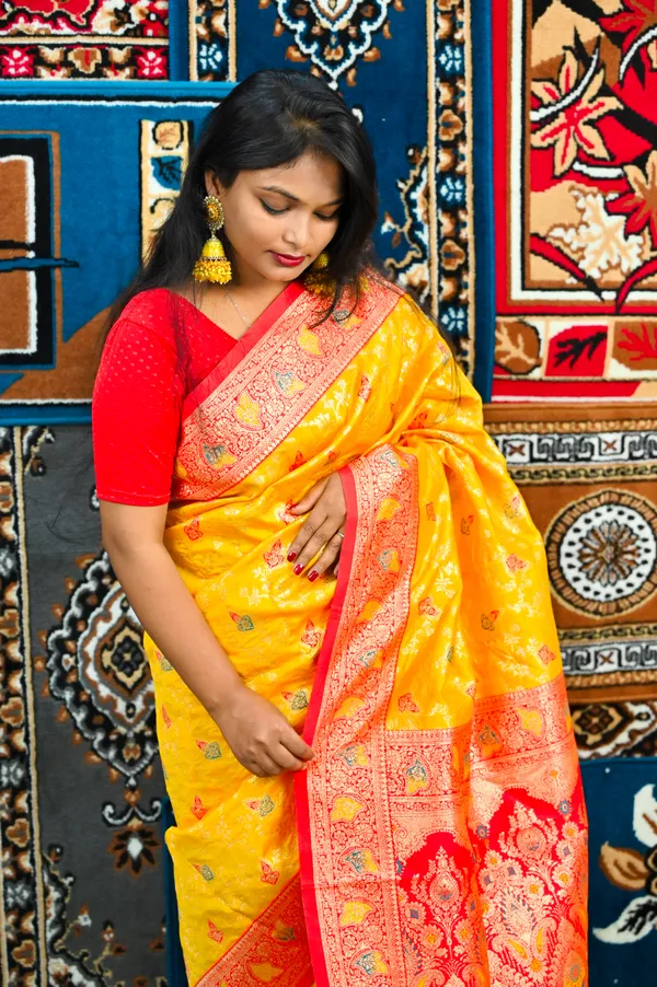 Vibrant_Yellow_Art_Silk_Saree_with_Contrast_Red_Zari_Border_and_Pallu