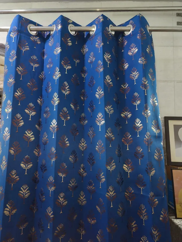 100%_BLACKOUT_CURTAINS.PACK_OF_TWO_CURTAINS.BLUE.