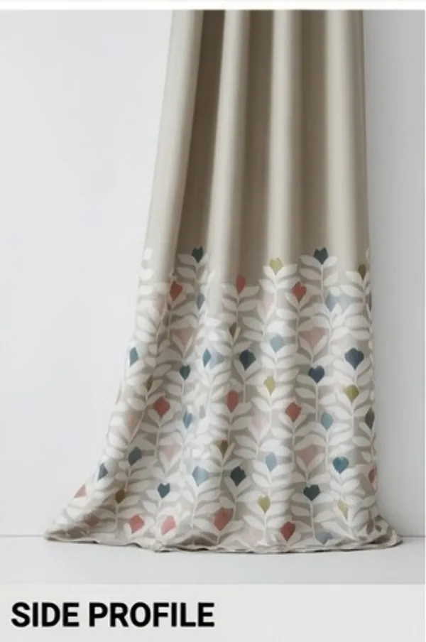 DIGITAL_PRINT_ON_HEAVY_KNIT_FABRIC.PACK_OF_TWO_CURTAINS.MULTICOLOUR.