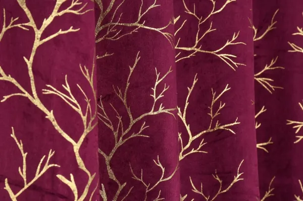 LAVYA_CREATIONS.PACK_OF_TWO_CURTAINS.VELVET_FOIL_CURTAINS.MAROON.