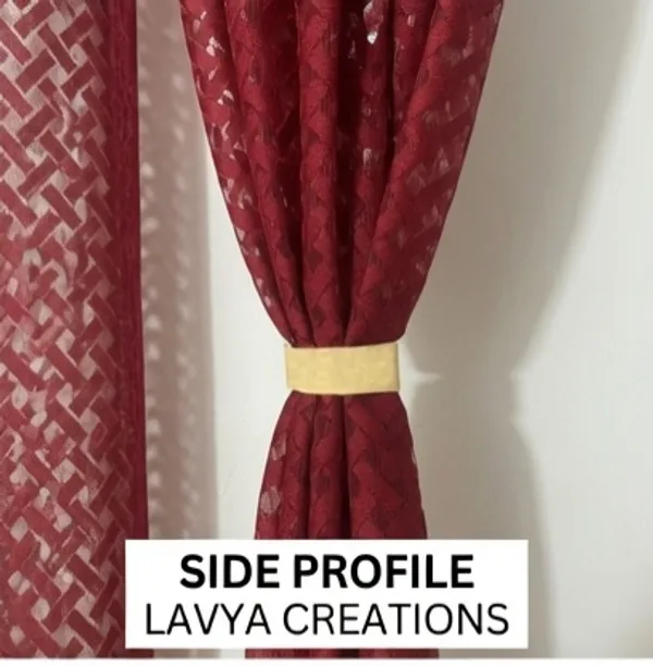 NET_CURTAINS.PACK_OF_FOUR_CURTAINS.RED_CRISS_CROSS.