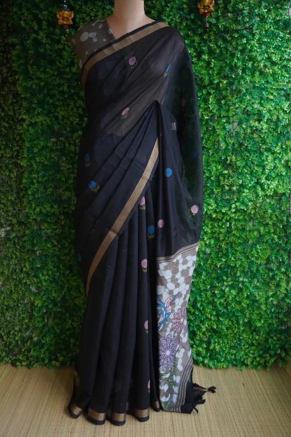 Black_color_Thread_work_Soft_Cotton_Saree