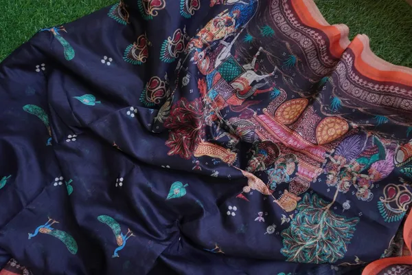 Charcoal_Black_color_Kalamkari_Printed_Saree