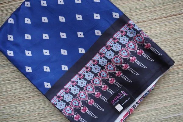 Ink_Blue_colour_Bandani_and_Ajrakh_Printed_Tusshar_Silk_Saree