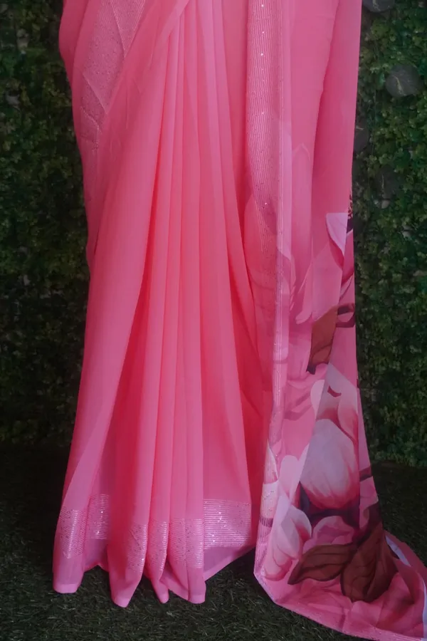 Pink_color_Beautiful_Flower_Print_Pallu_Weightless_Saree_for_Women