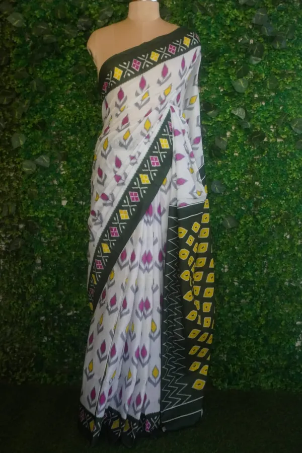 White_Pure_Cotton_Printed_Mulmul_Saree_For_Women