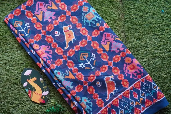 Multicolor_Patola_Print_Casual_Weightless_Saree_For_Women