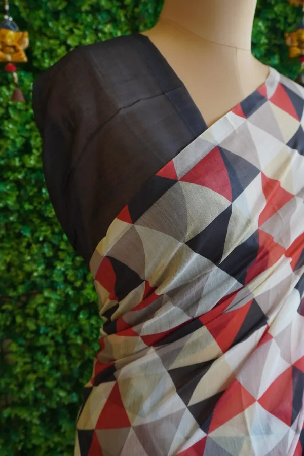 Soft_Chanderi_Saree_Triangle_design_