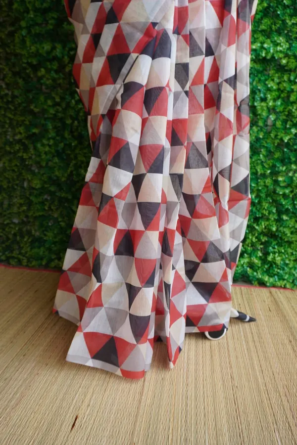 Soft_Chanderi_Saree_Triangle_design_