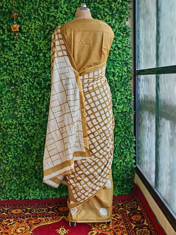 Tan_color_Pure_Cotton_Mul_Mul_Jaipur_Block_Print_Saree