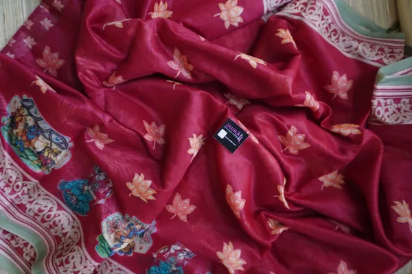 Dark_Maroon_color_Kalamkari_design_Printed_Chanderi_Cotton_saree