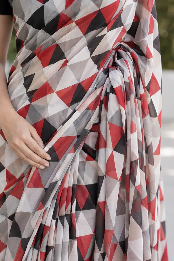 Soft_Chanderi_Saree_Triangle_design_