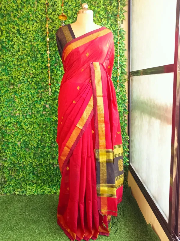 Reddish_color_Handloom_Woven_Bengal_Cotton_Saree