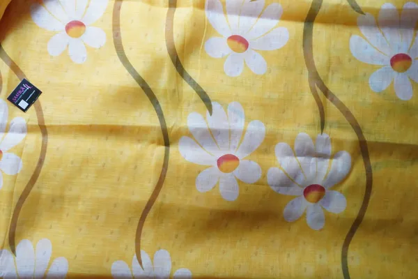 Yellow_color_Beautiful_Flower_Print_Linen_Cotton_Saree