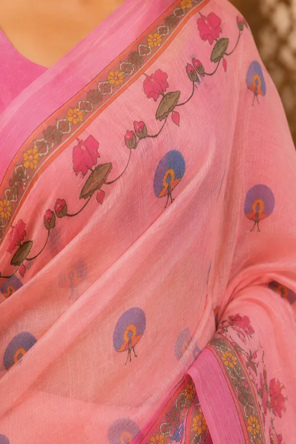 Pink_color_Beautiful_Peacock_and_Lotus_Printed_Cotton_Casual_Light_Weight_Saree