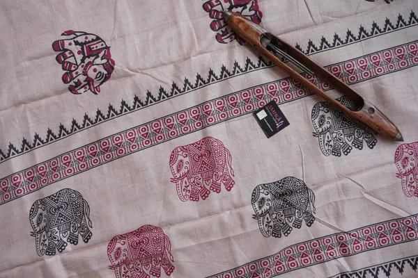 Beautiful_Hathi_Print_Tussar_Silk_Saree