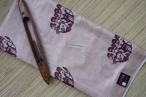 Beautiful_Hathi_Print_Tussar_Silk_Saree