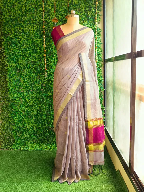 Rosy_Brown_color_Handloom_Woven_Bengal_Cotton_Saree