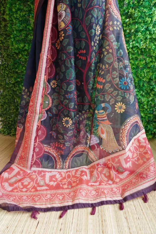 Navy_Blue_color_Beautiful_Kalamkari_Design_Printed_Chanderi_Cotton_Saree