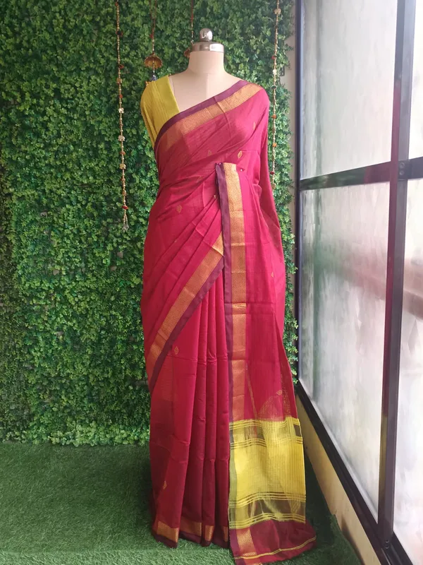 Maroon_color_Handloom_Woven_Bengal_Cotton_Saree